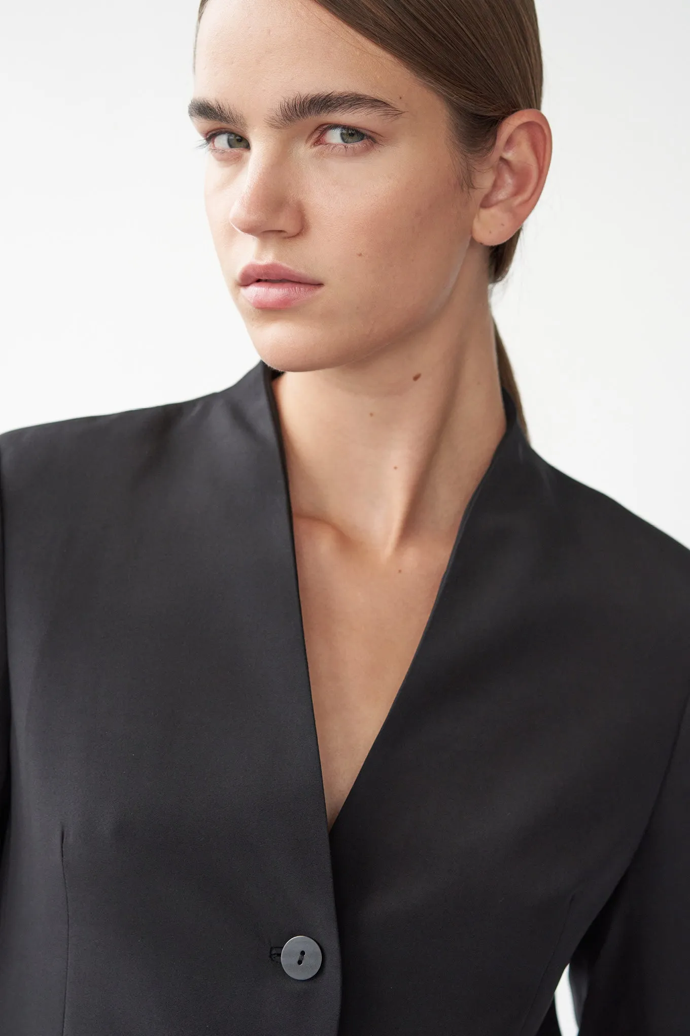 CHET BLAZER - BLACK - SILK/SPANDEX